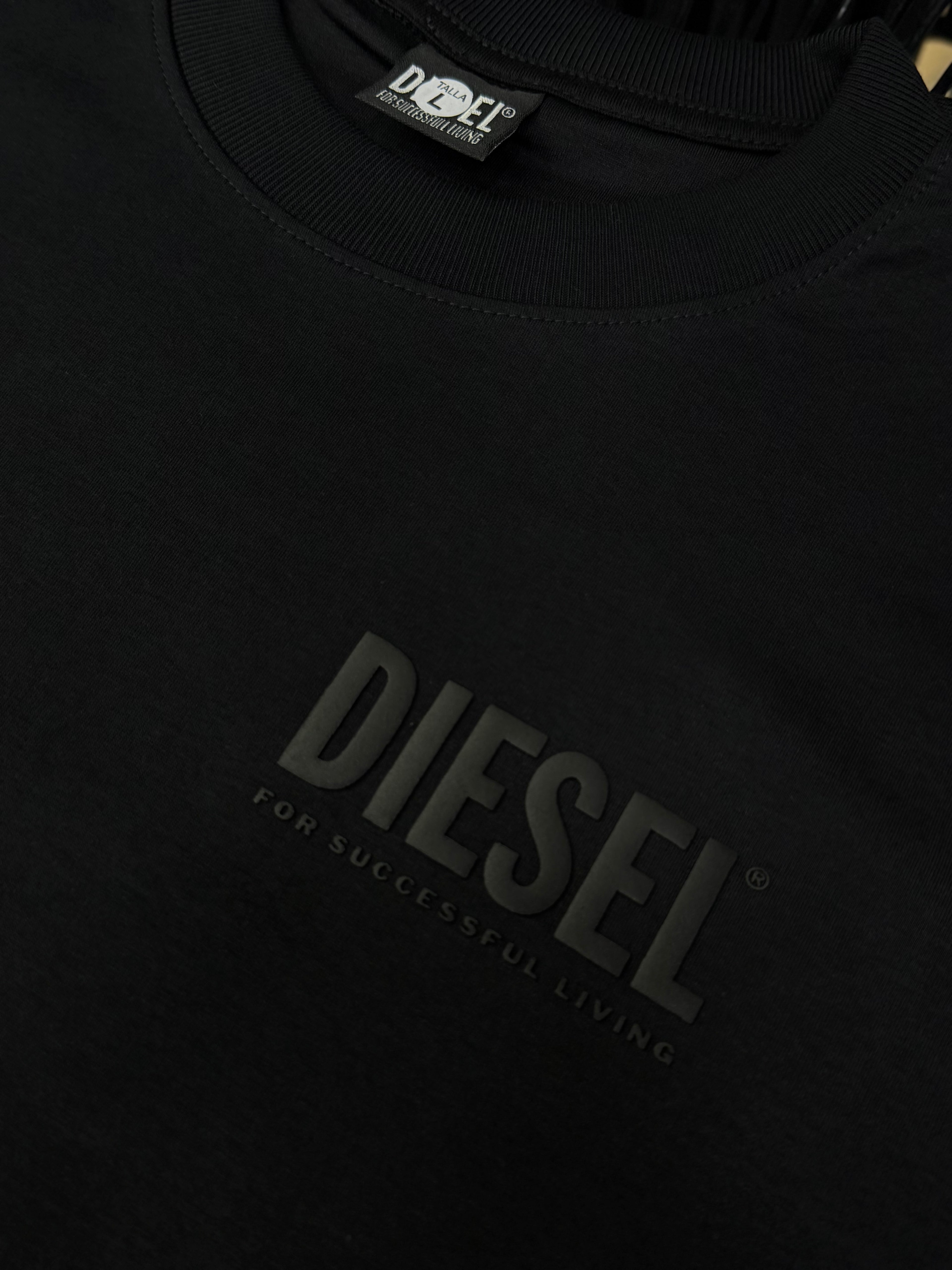 CAMISETA  DIESEL ALTO GRAMAJE
