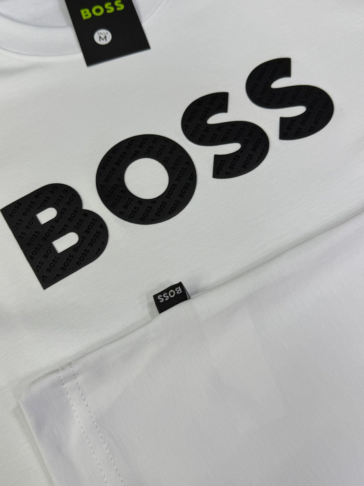 CAMISETA BOSS ALTO GRAMAJE