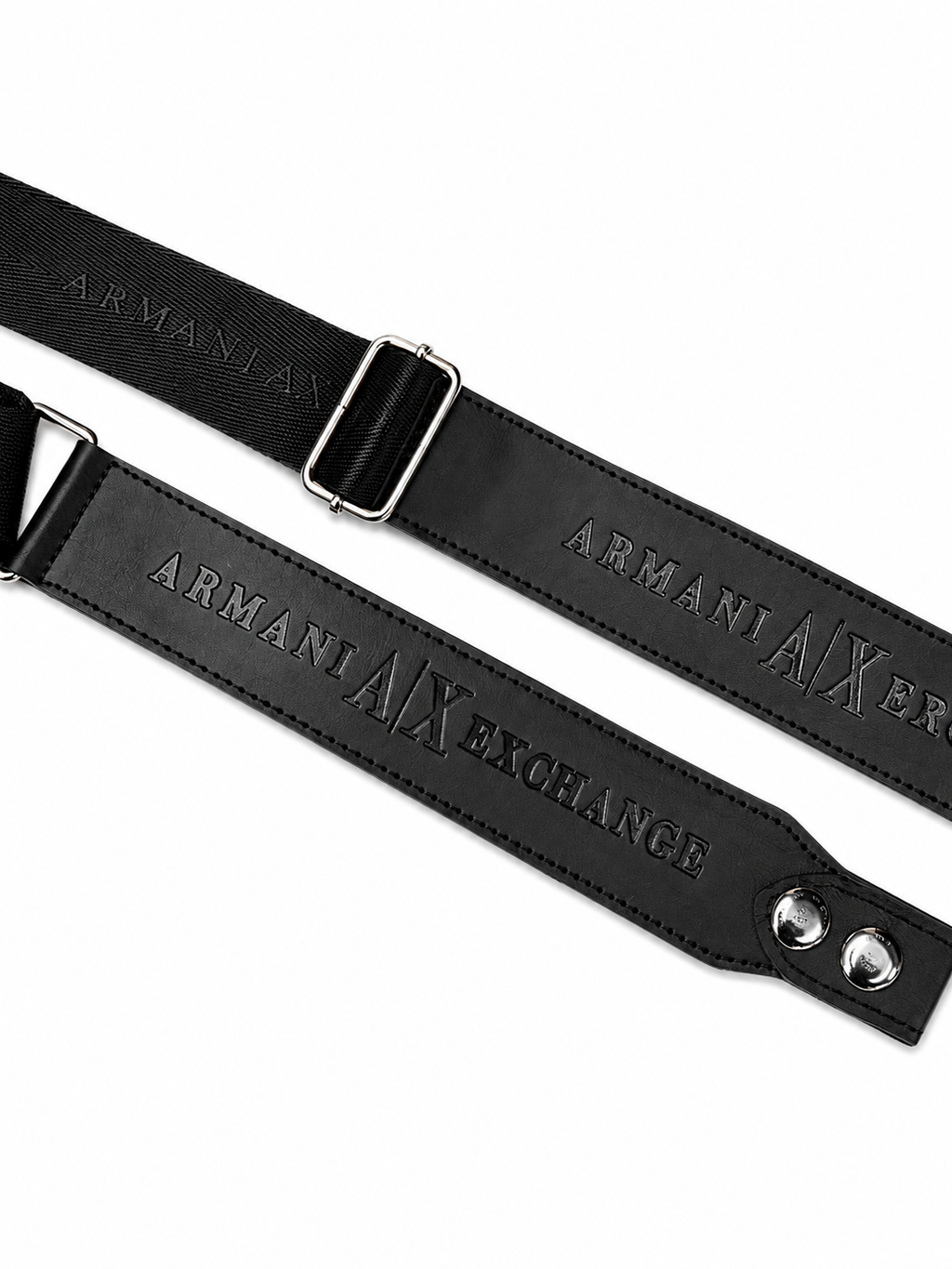 CARRIEL ARMANI EXCHAGE BORDADO
