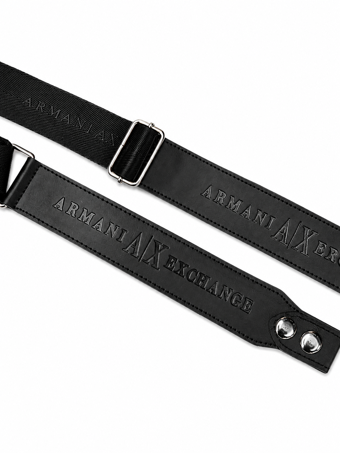 CARRIEL ARMANI EXCHAGE BORDADO