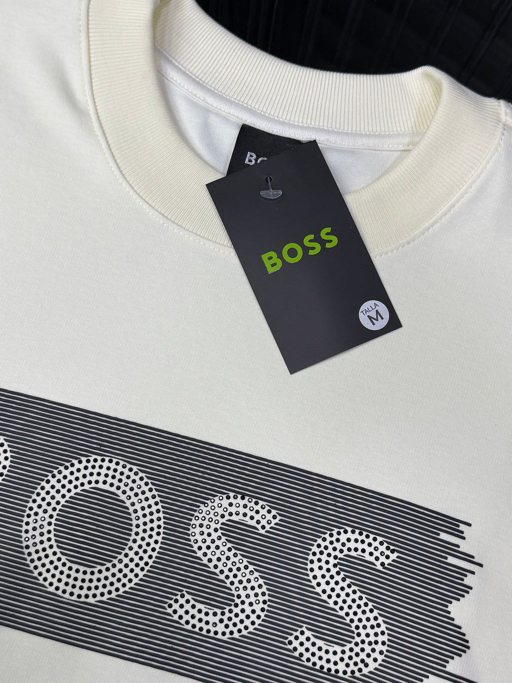 CAMISETA BOSS PEDRERÍA