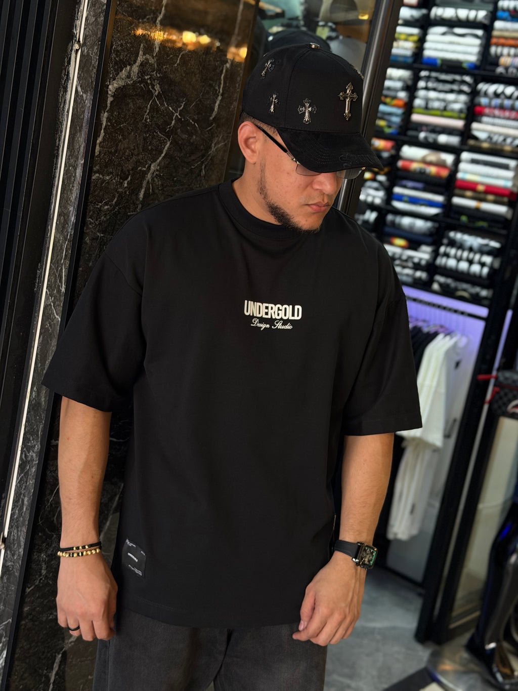 CAMISETA UNDERGOLD OVER SIZE