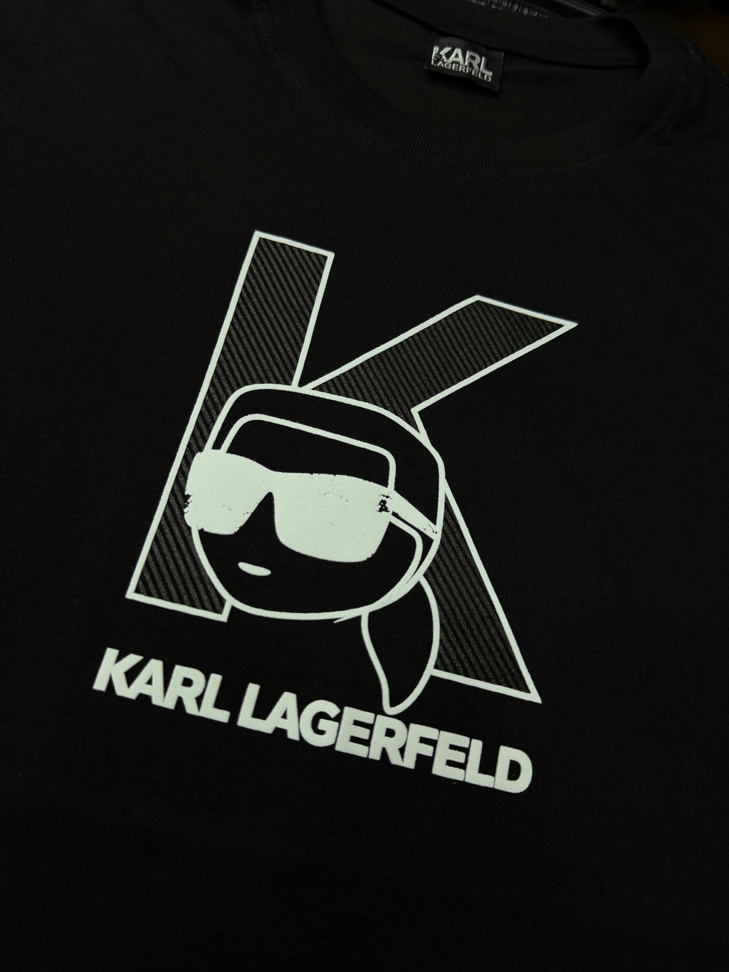 CAMISETA KARL LAGERFELD PERUANA
