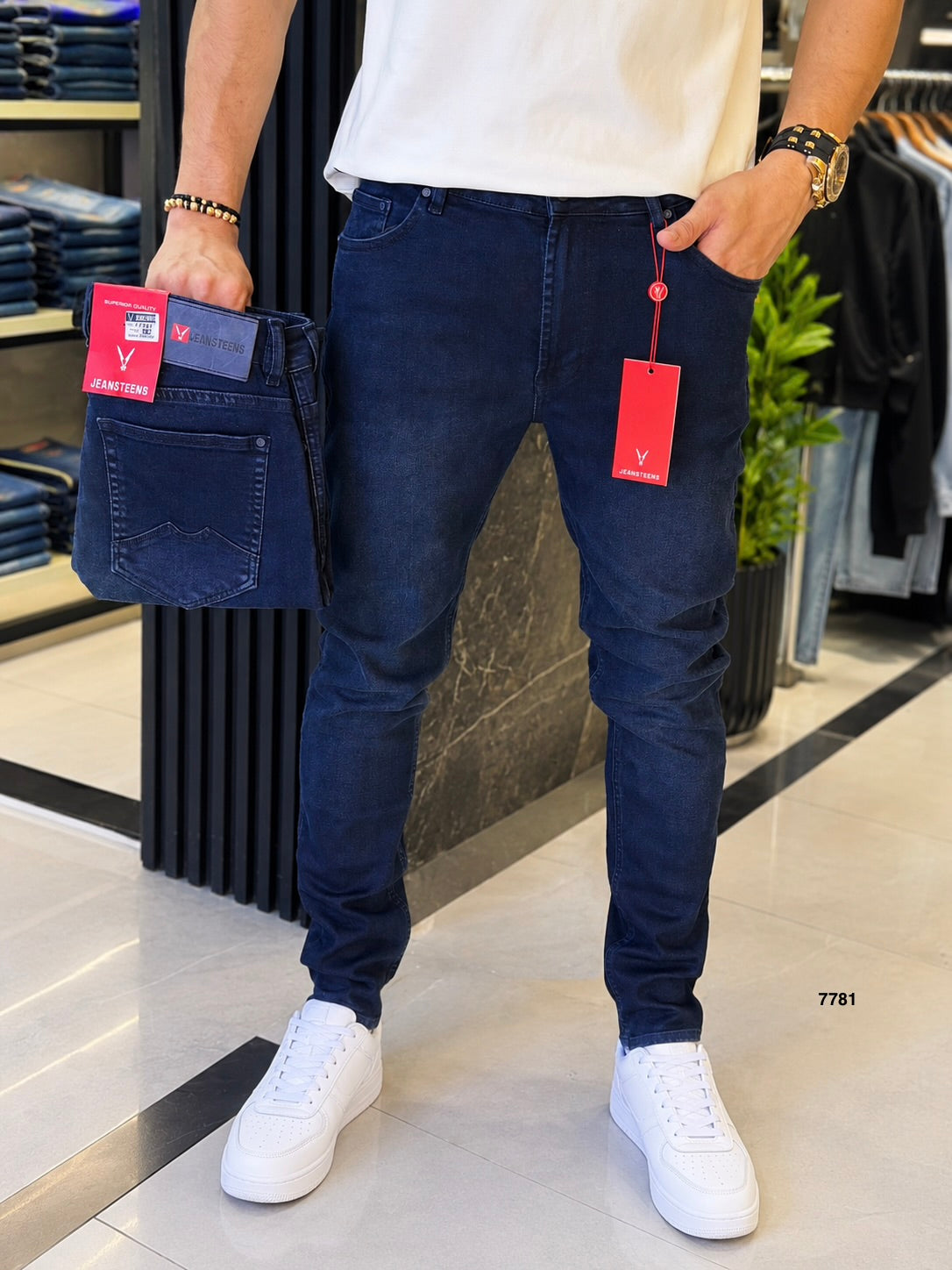 JEAN JEANSTEENS 7781