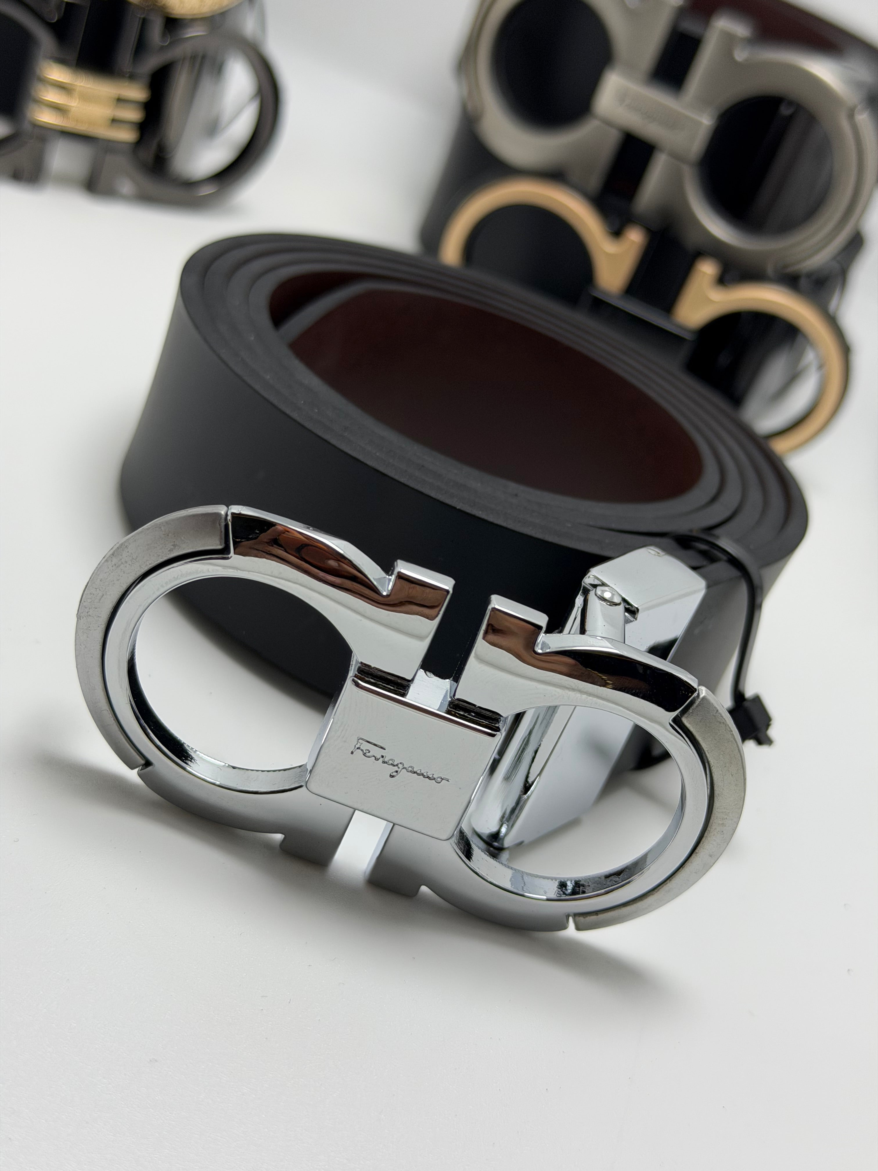 CORREA FERRAGAMO