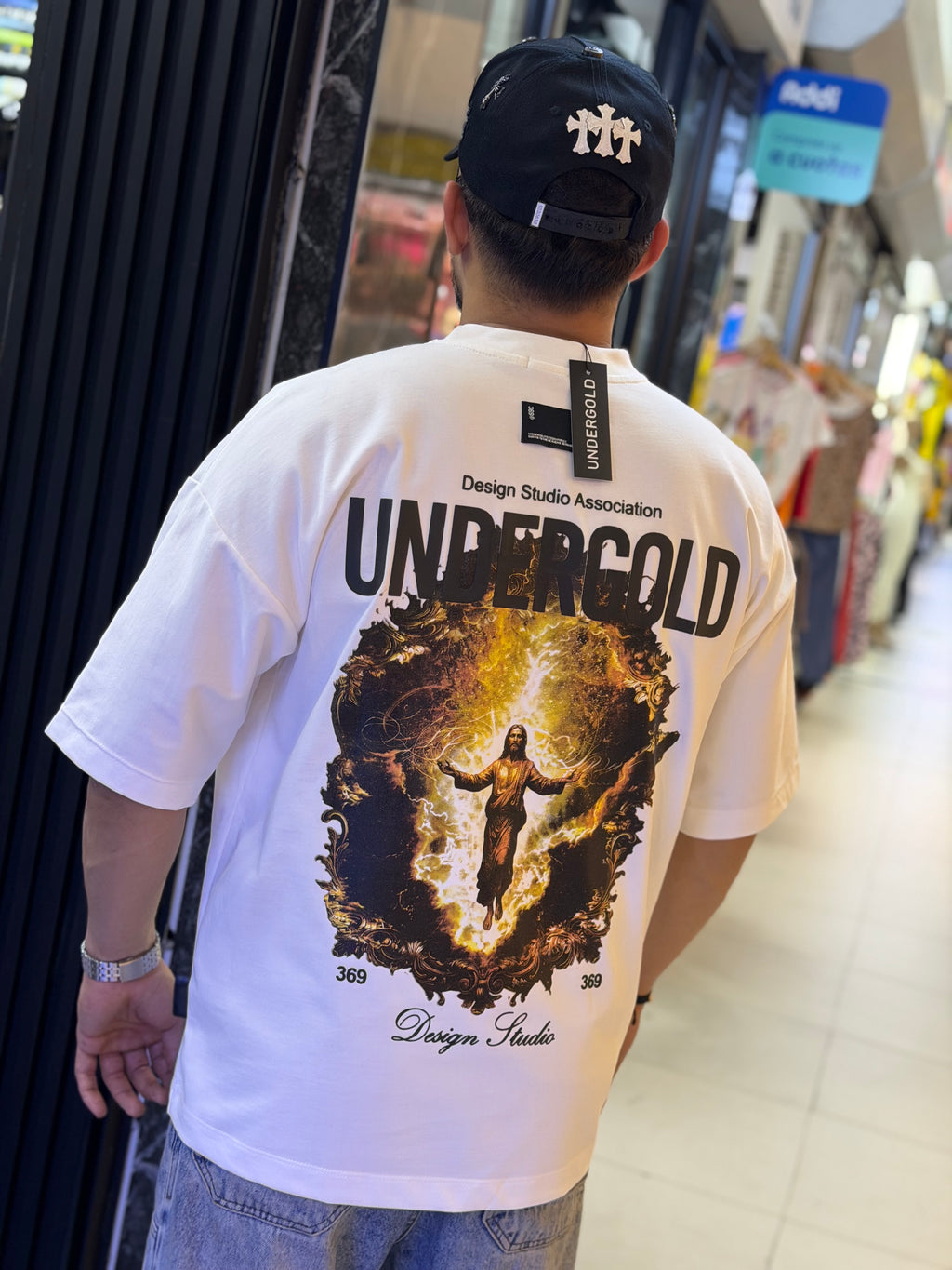 CAMISETA UNDERGOLD OVER SIZE