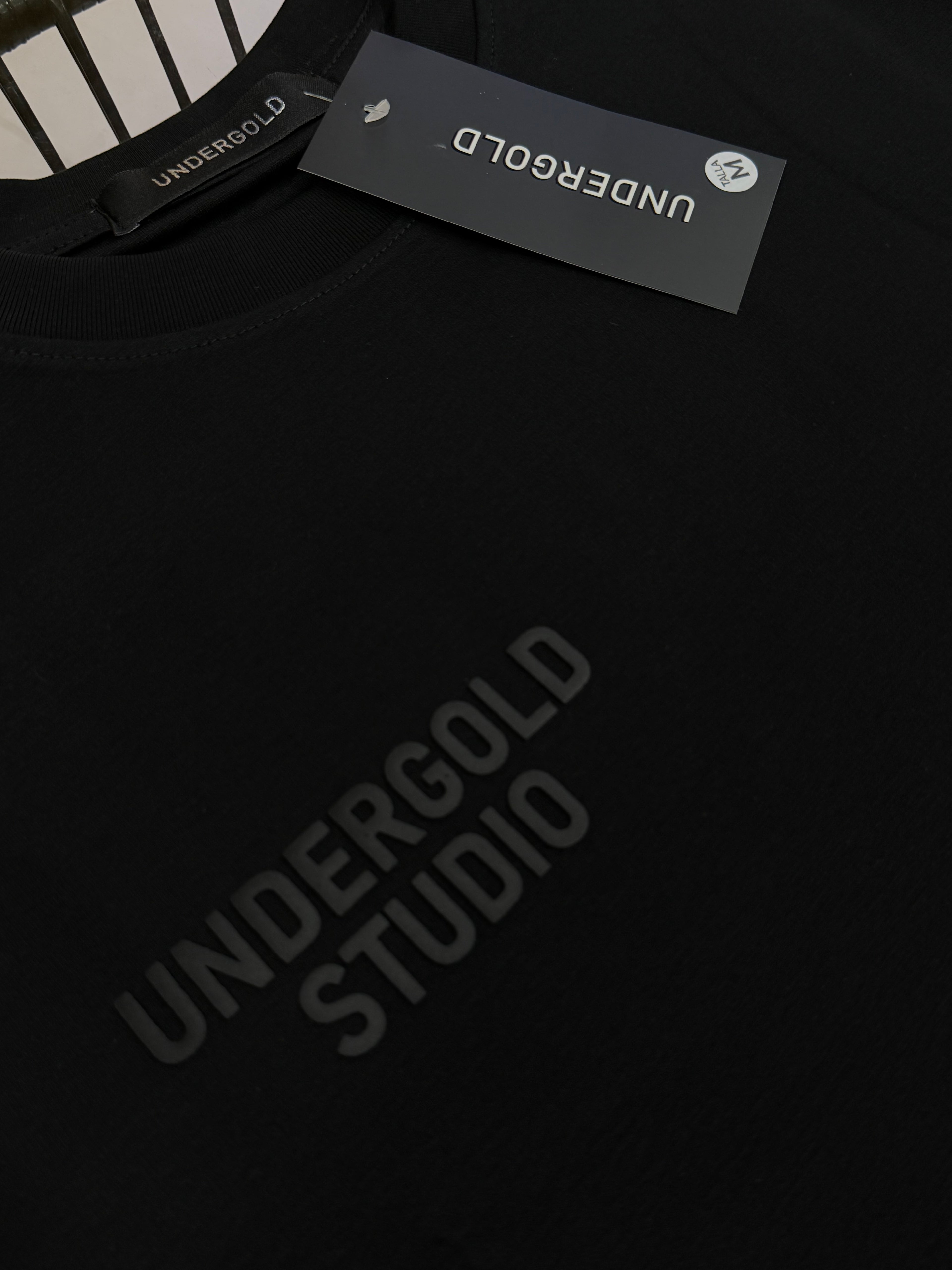 CAMISETA ALTO GRAMAJE UNDGLD