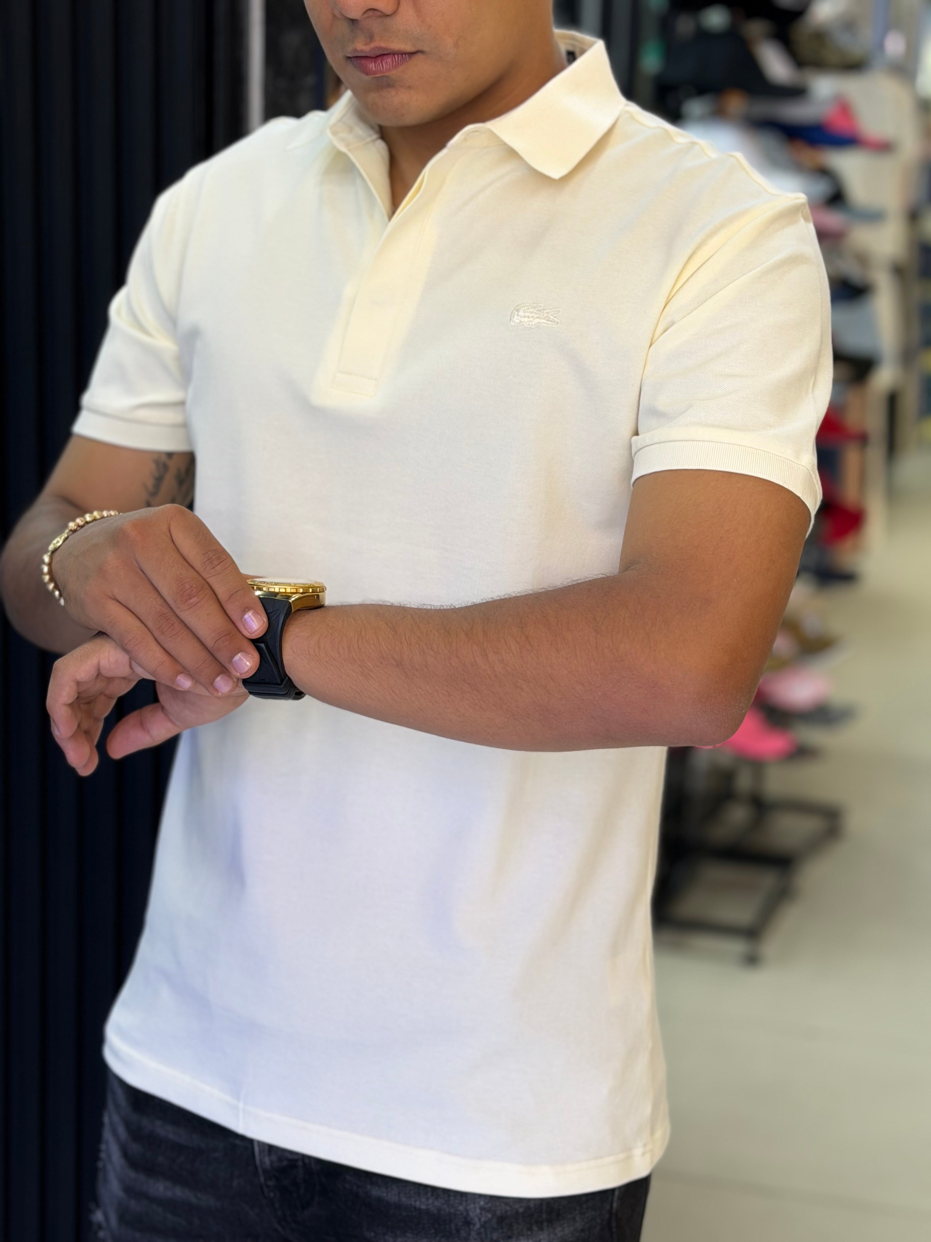 POLO LACOSTE TOTAL CREMA