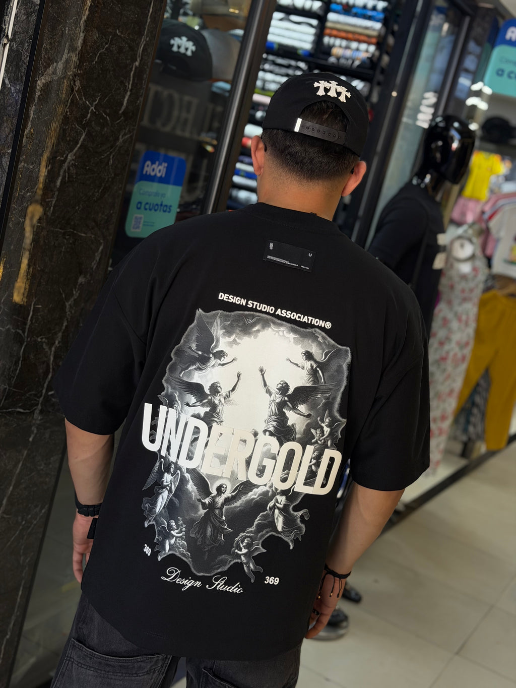 CAMISETA UNDERGOLD OVER SIZE