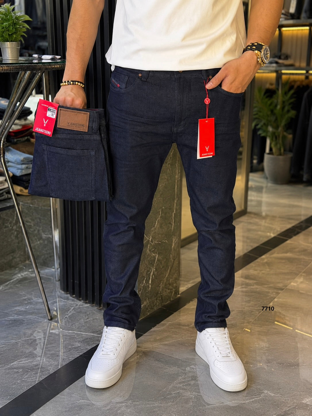 JEAN JEANSTEENS 7710