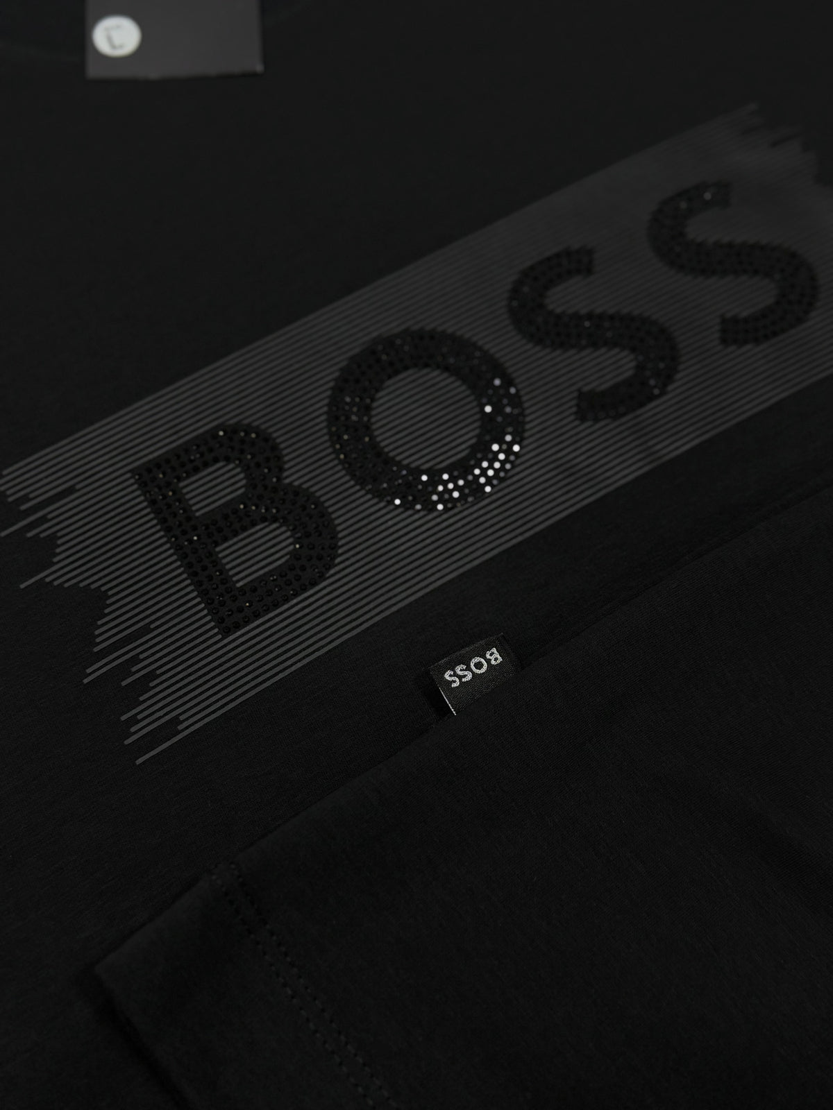 CAMISETA BOSS PEDRERÍA
