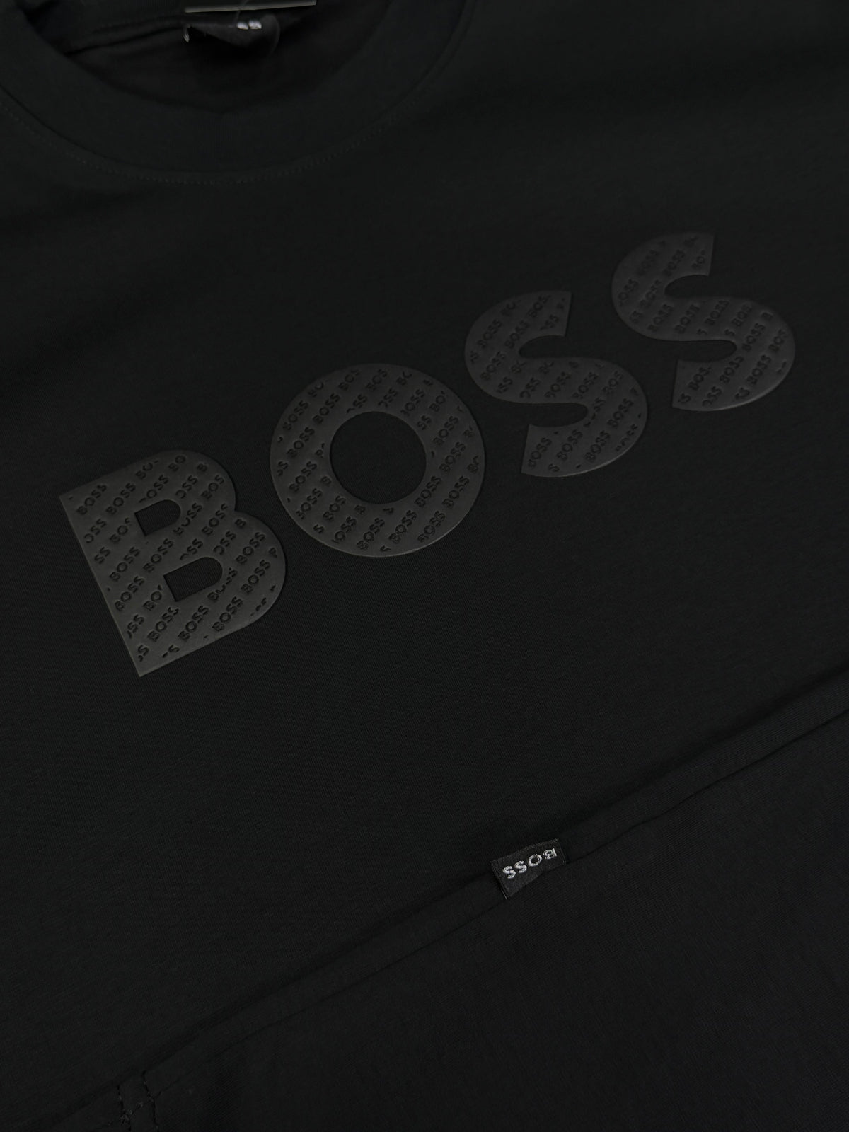 CAMISETA BOSS ALTO GRAMAJE