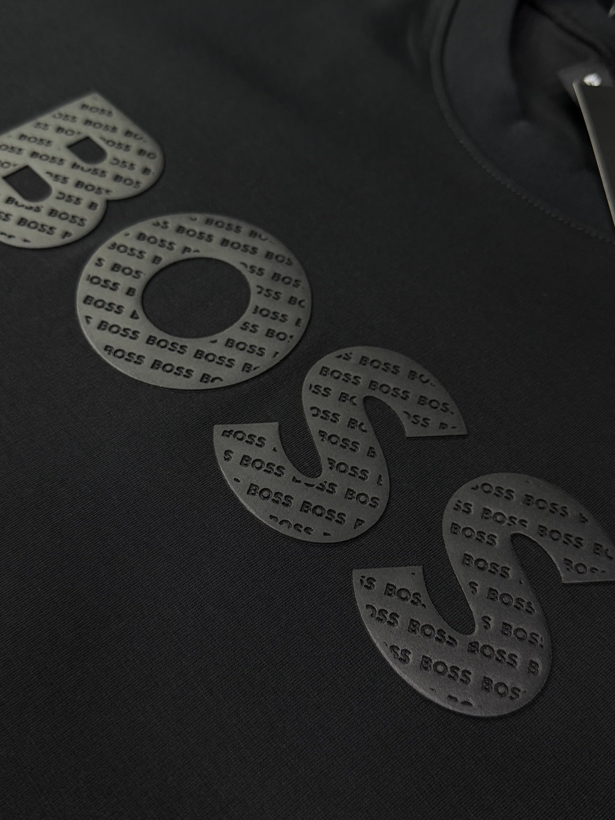 CAMISETA BOSS ALTO GRAMAJE