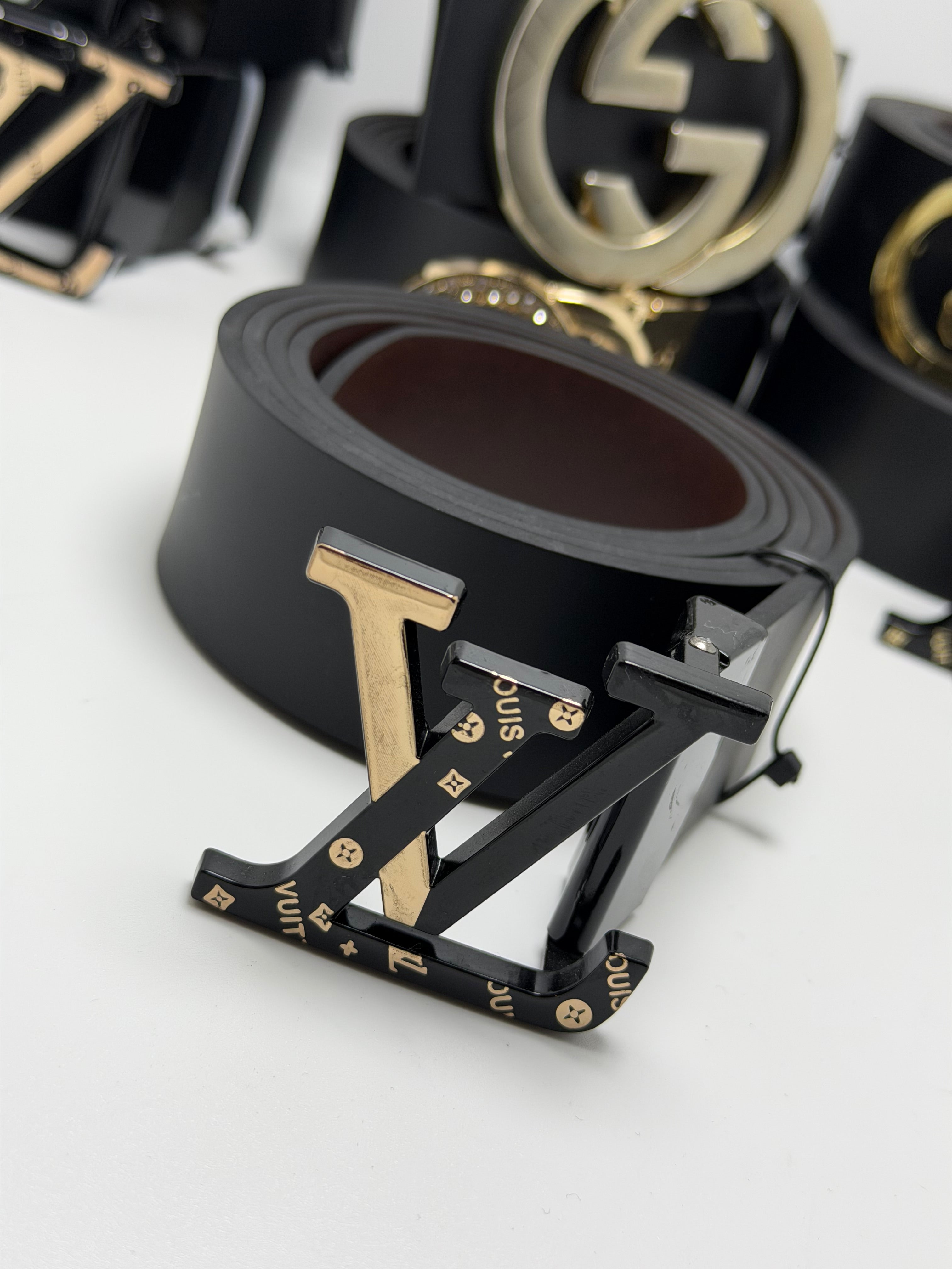 CORREA LOUIS VUITTON