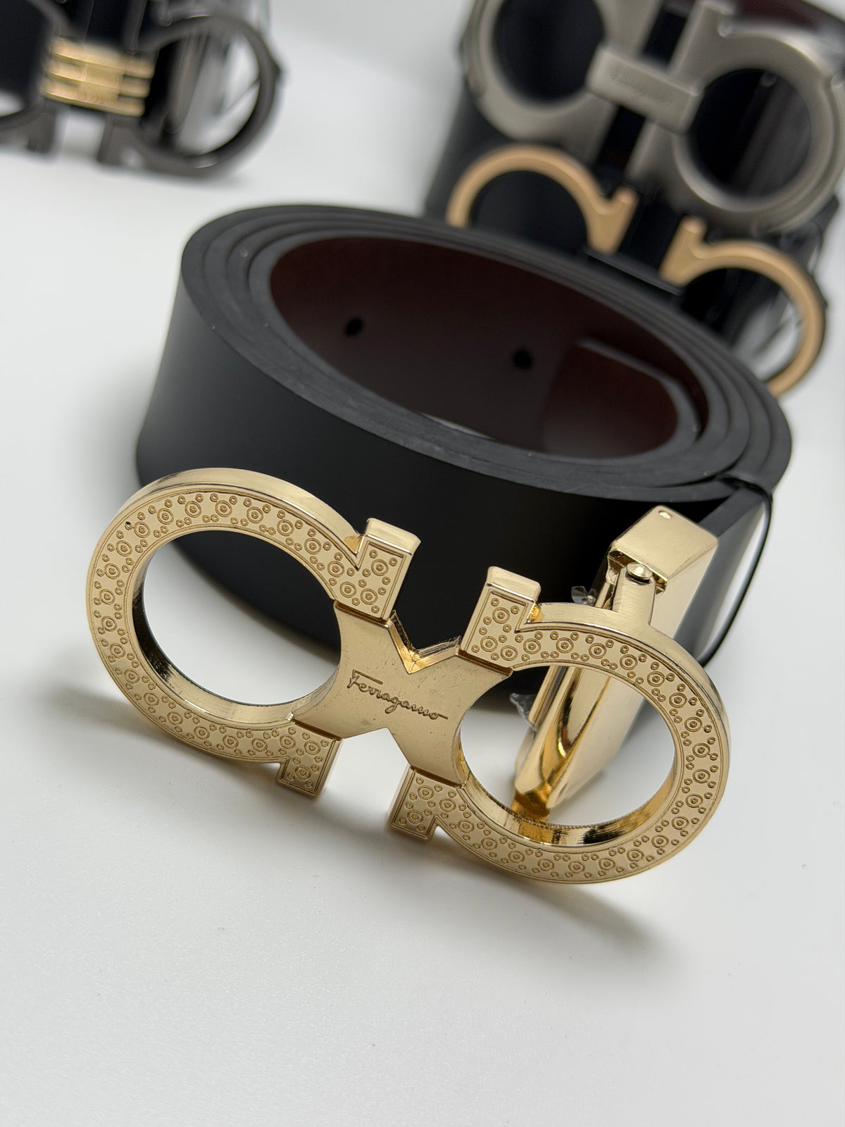 CORREA FERRAGAMO