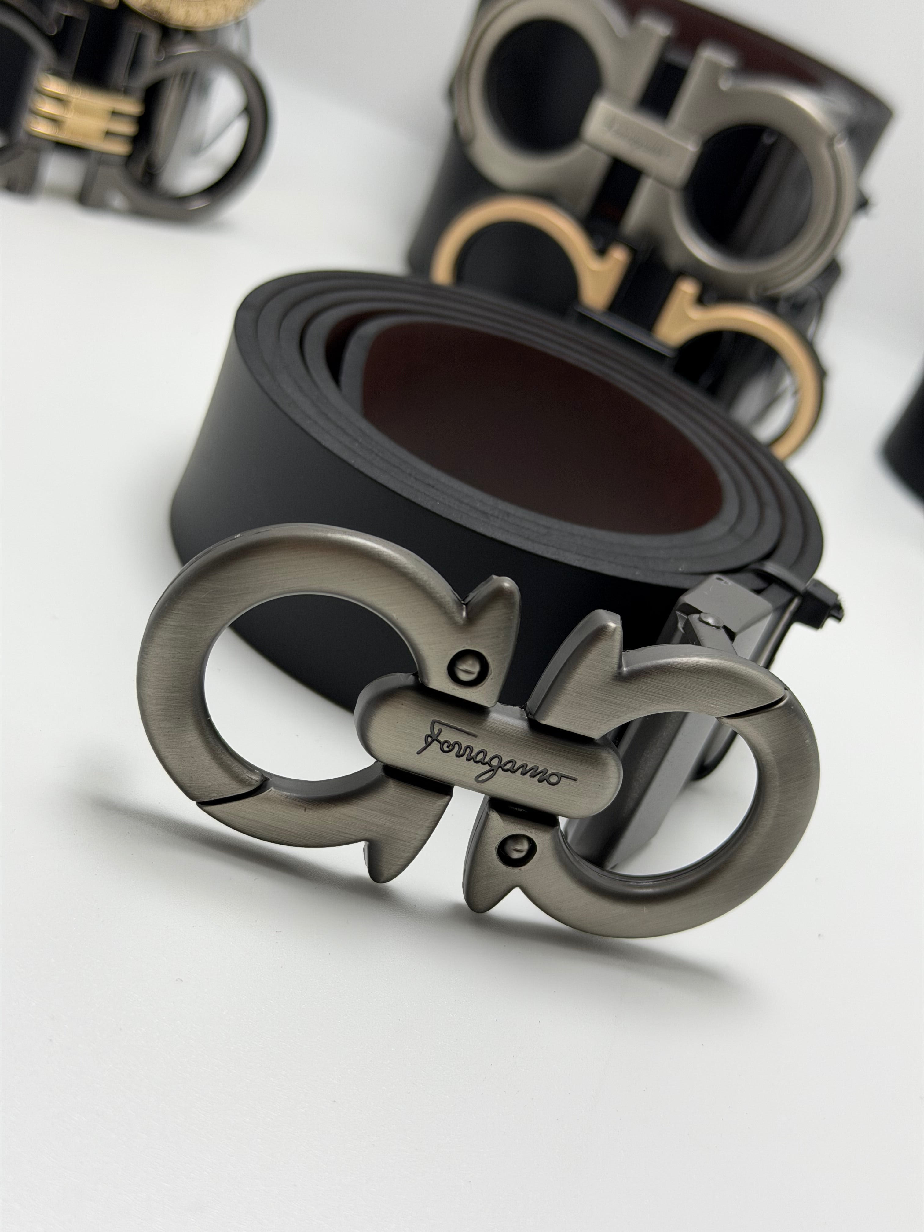 CORREA FERRAGAMO