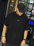 CAMISETA NIKE OVER SIZE