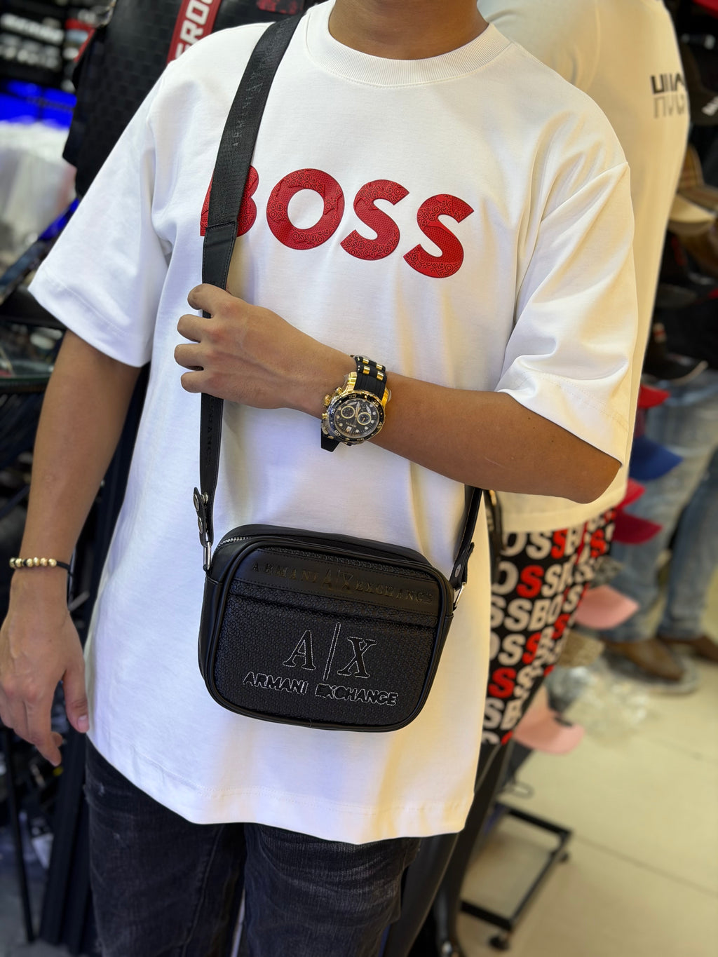 CARRIEL ARMANI EXCHANGE BORDADO