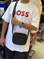 CARRIEL ARMANI EXCHANGE BORDADO