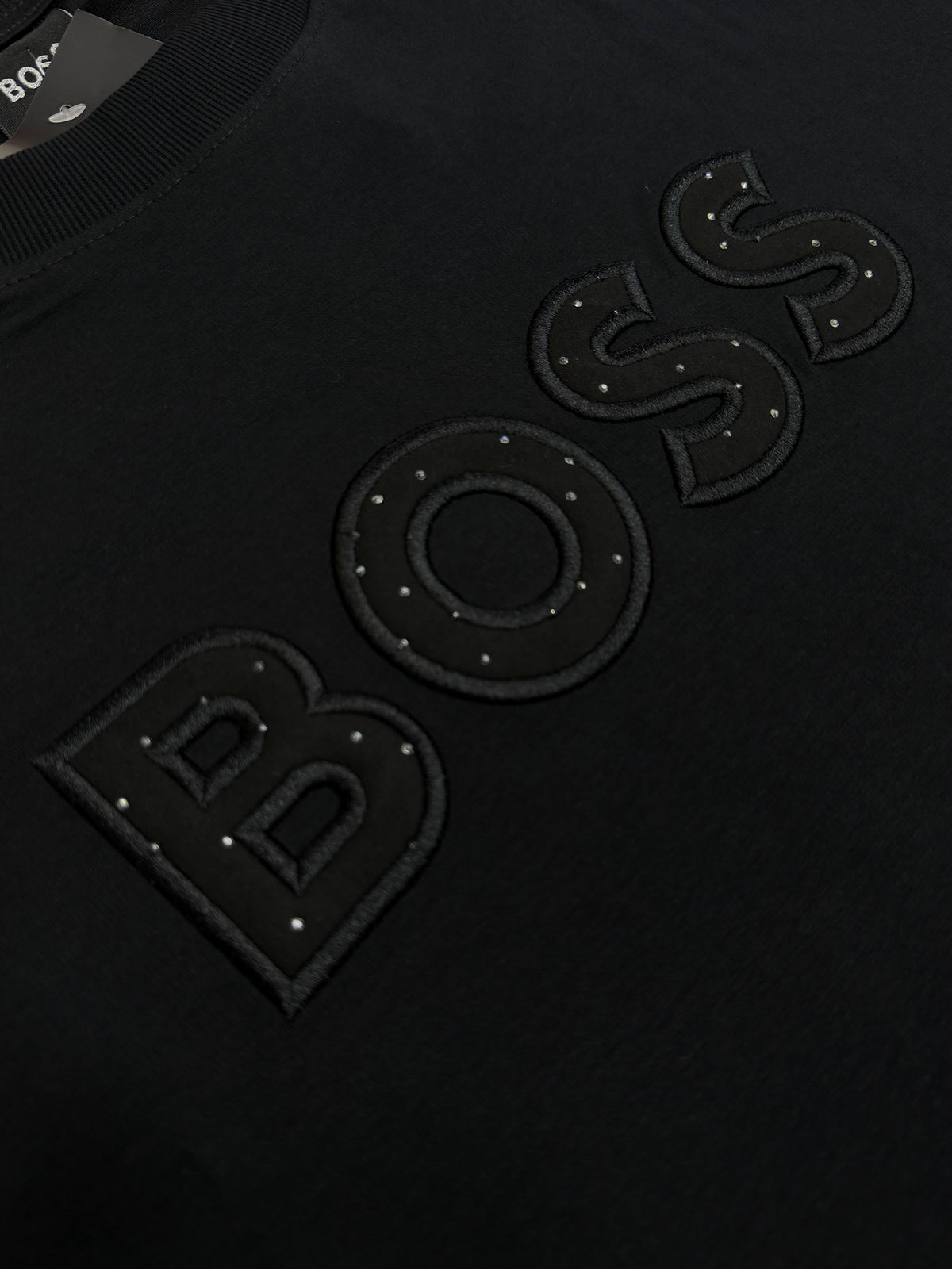 CAMISETA ALTO GRAMAJE BOSS BORDADA