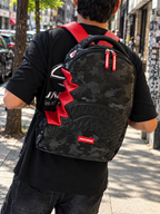 MORRAL SPRAYGROUND MORDIDA CAMUFLADO