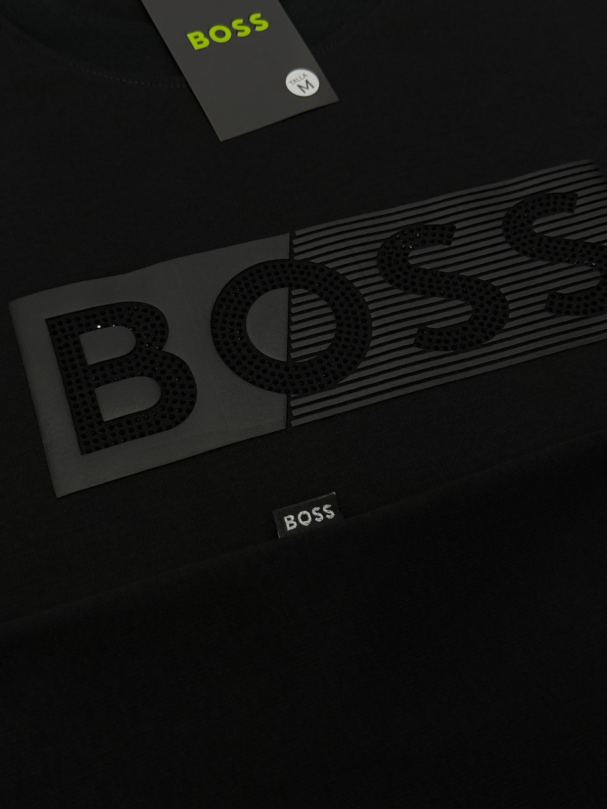 CAMISETA BOSS PEDRERÍA LÍNEA