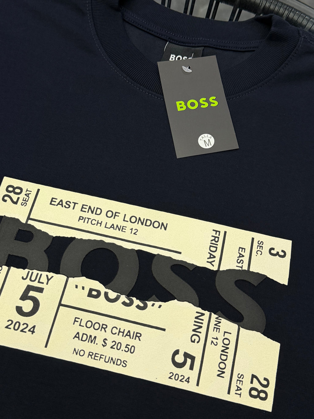 CAMISETA ALTO GRAMAJE BOSS AZUL PERIÓDICO