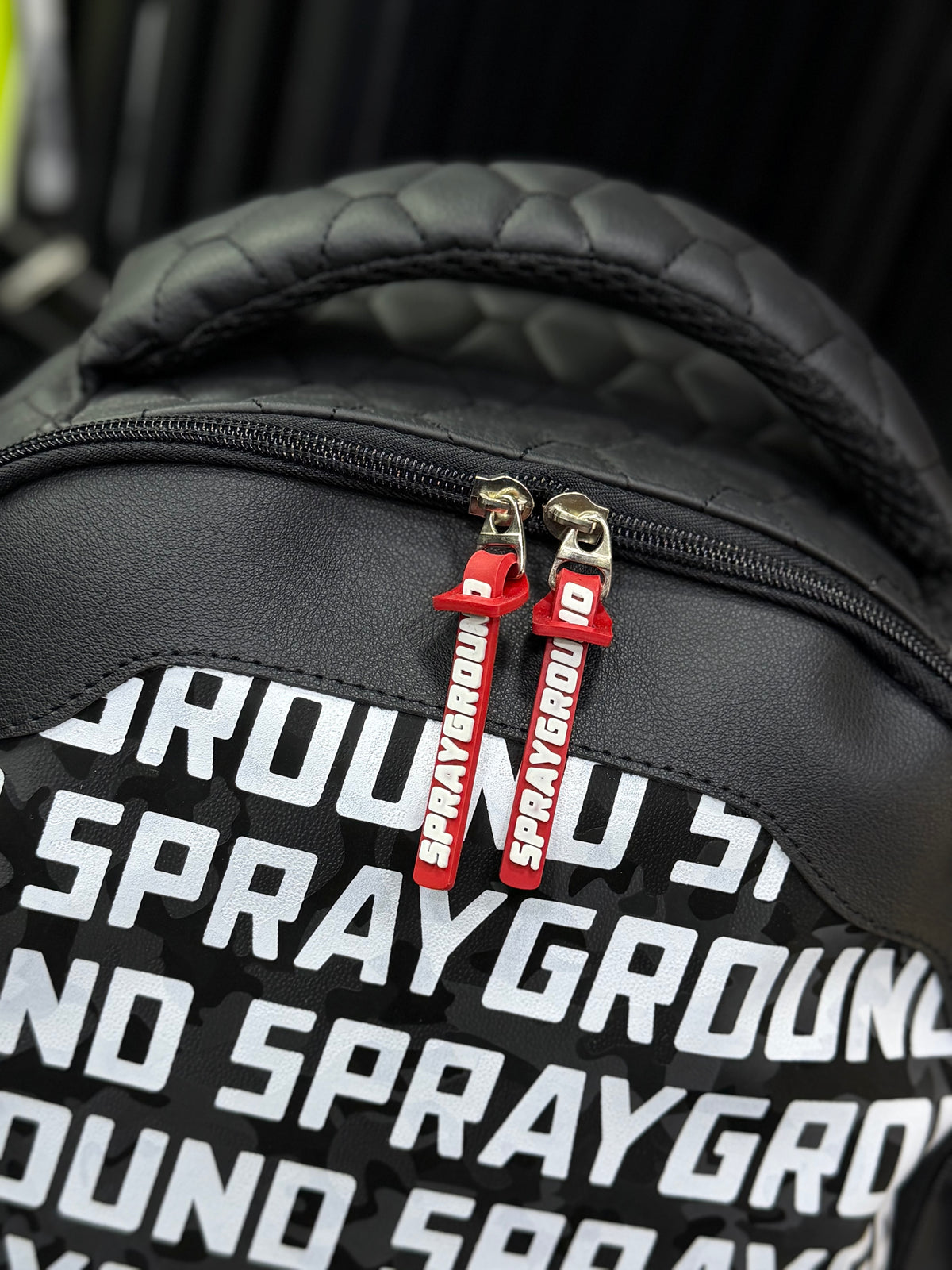 MORRAL SPRAYGROUND LETRAS